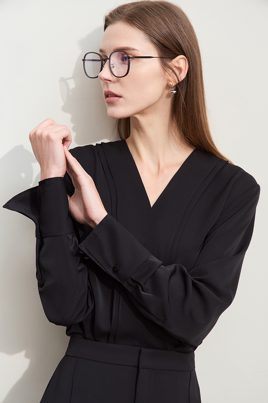 V-neck Ruffled Chiffon Blouse