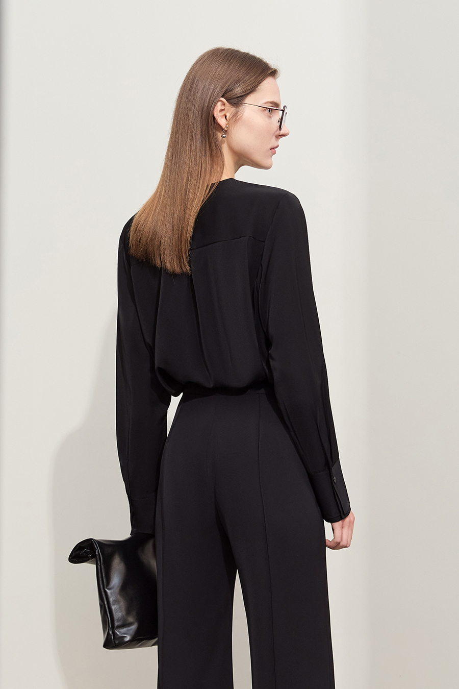 V-neck Ruffled Chiffon Blouse