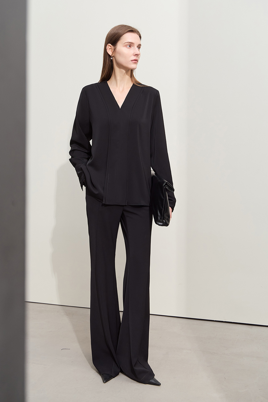 V-neck Ruffled Chiffon Blouse