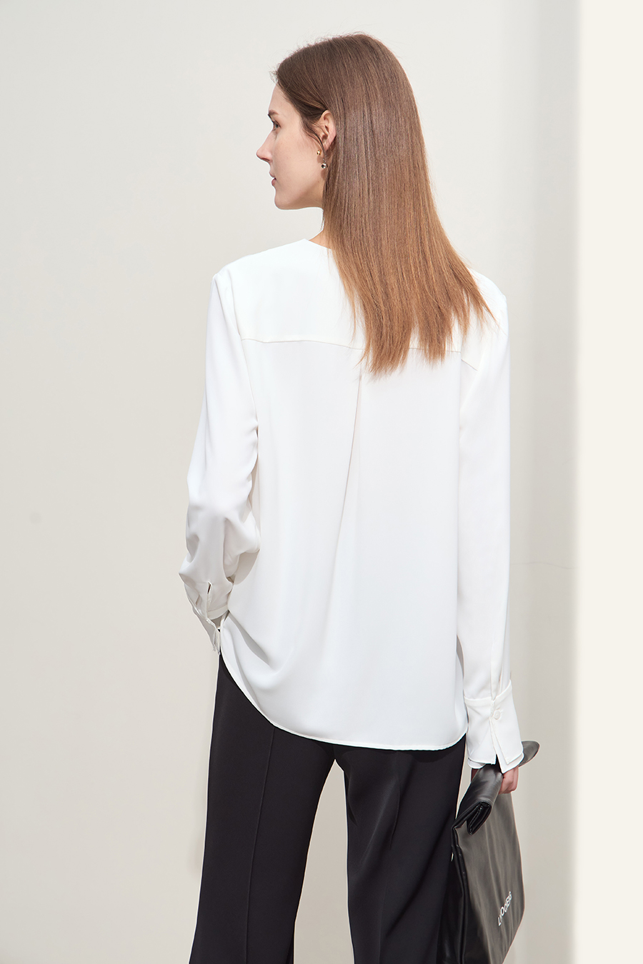 V-neck Ruffled Chiffon Blouse
