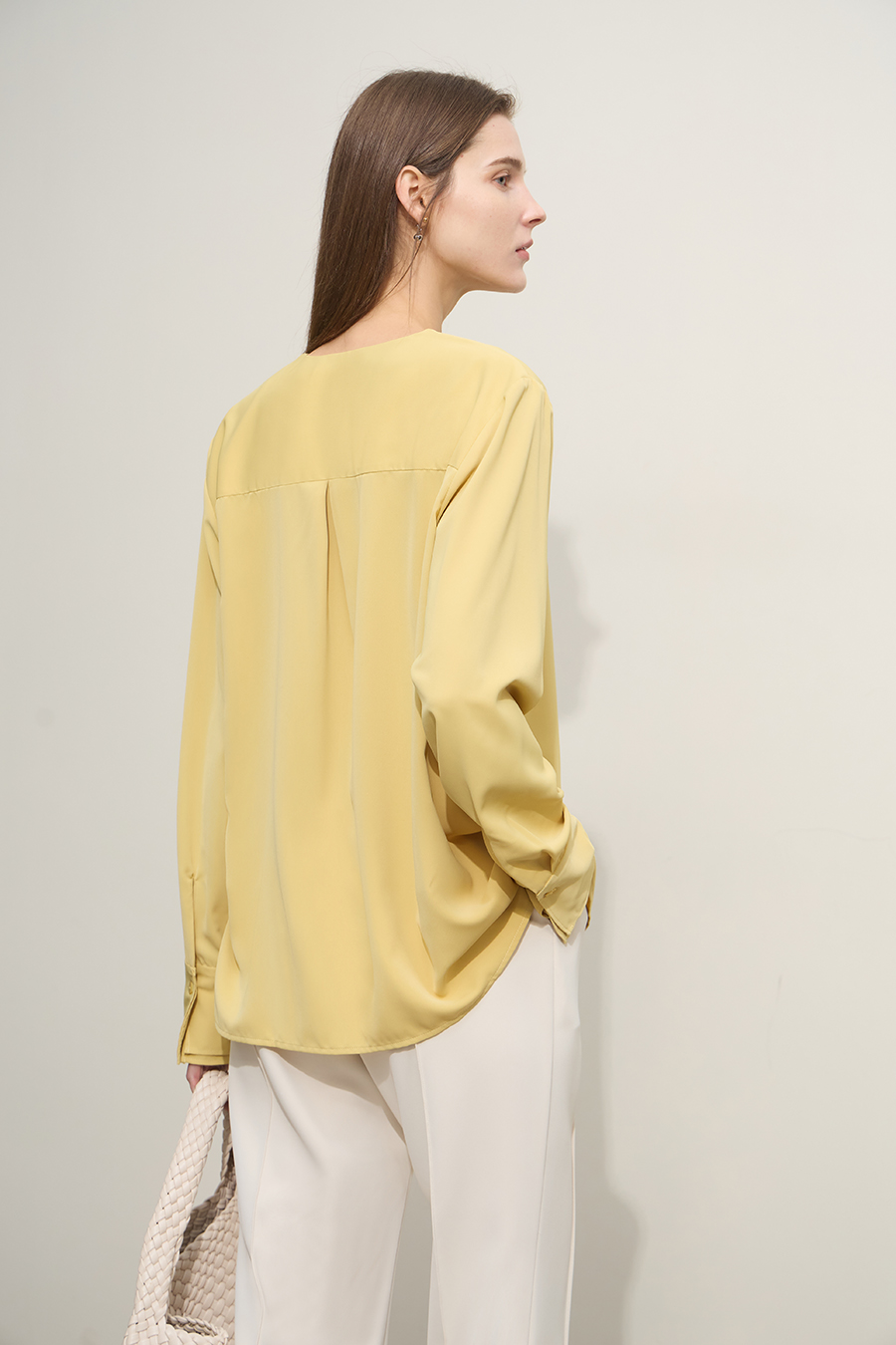 V-neck Ruffled Chiffon Blouse