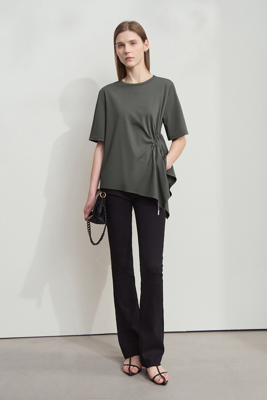 Asymmetric hem tee|AMII