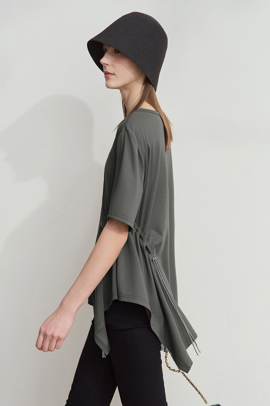 Asymmetric hem tee|AMII