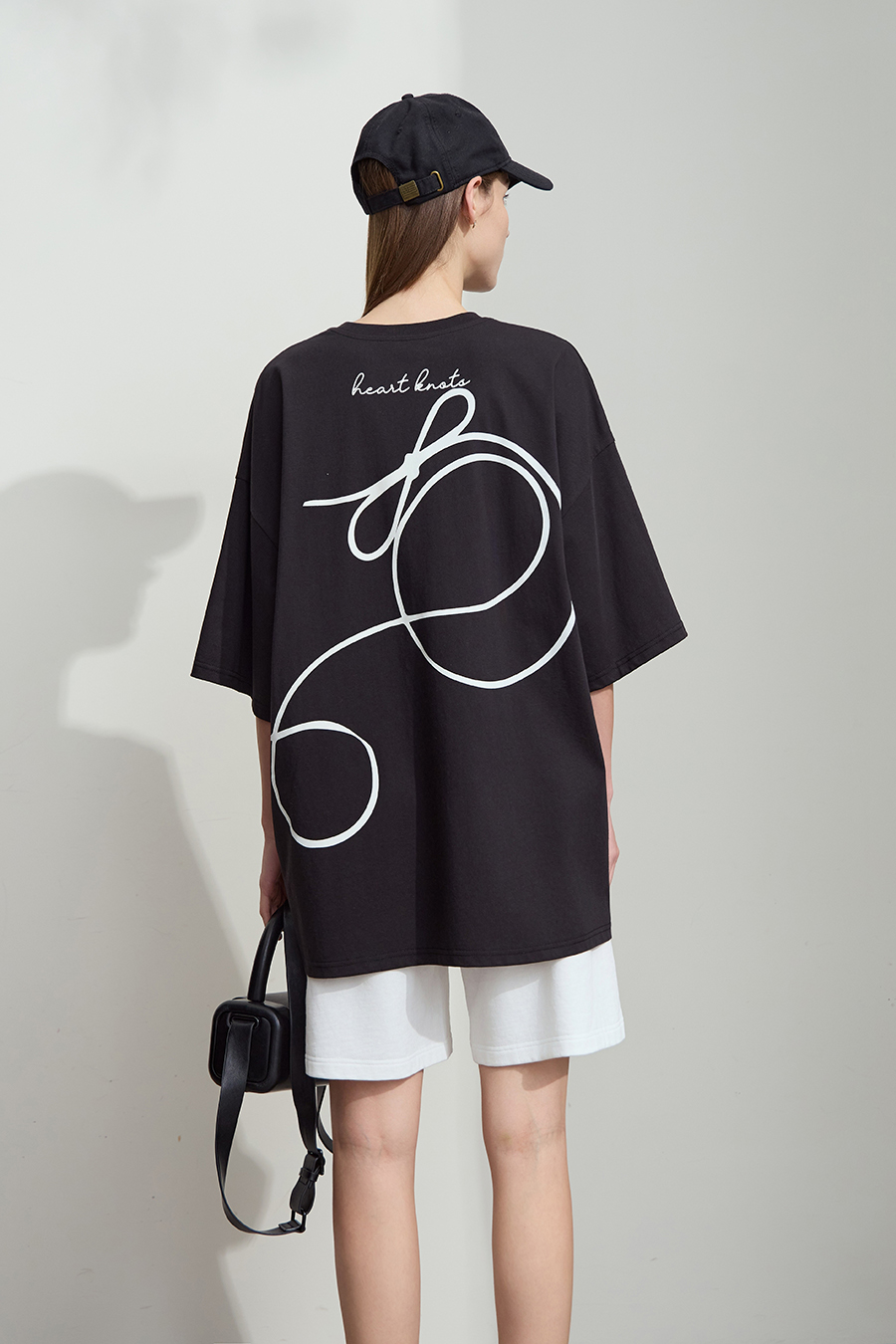 Oversized Mid-length T-shirt