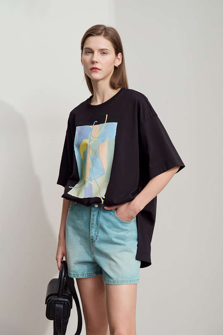 Abstract print drop-shoulder tee|AMII