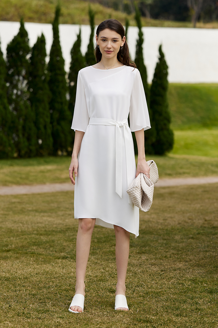 Contrast Fabric Belted Dress