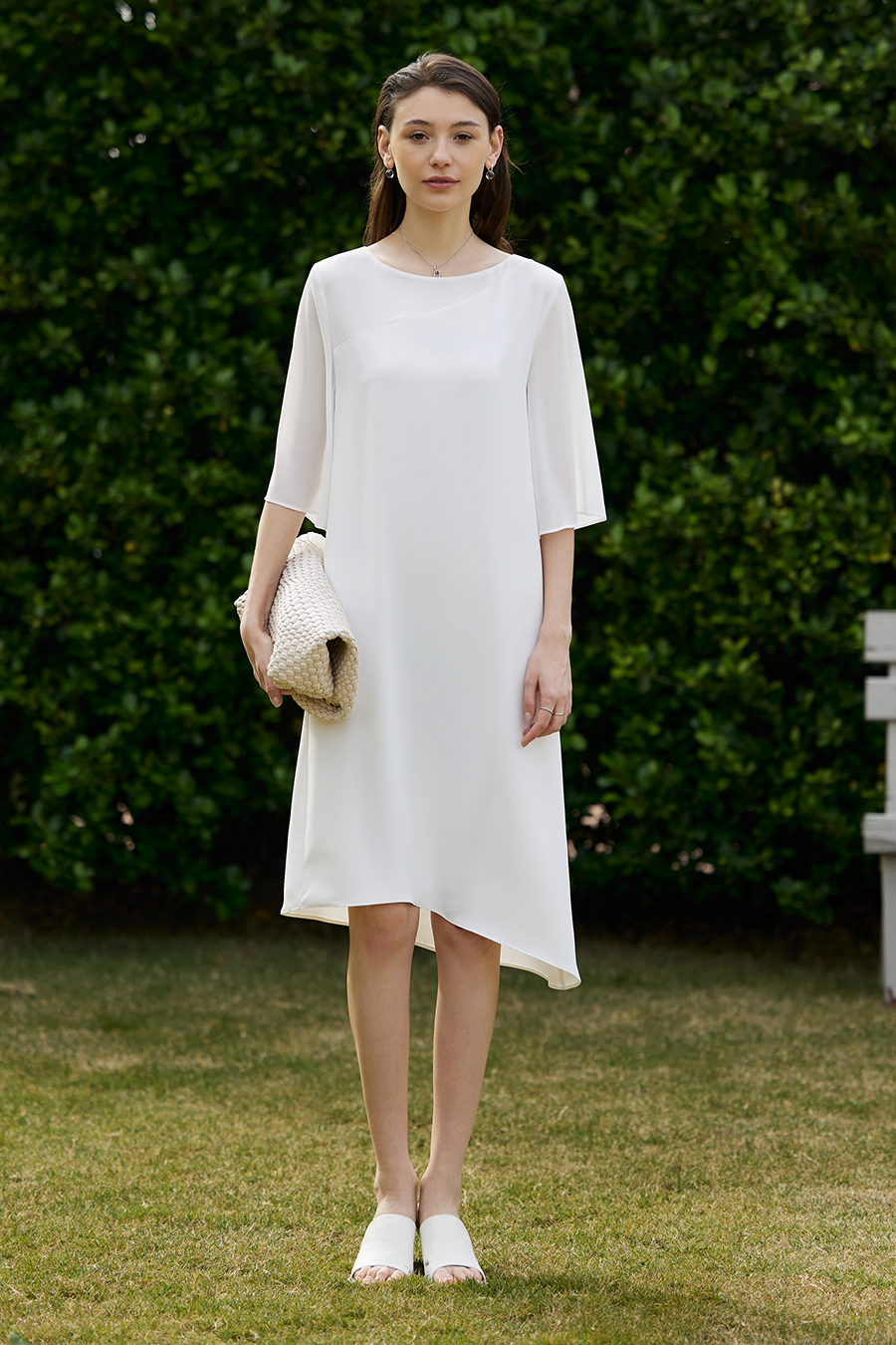 Contrast Fabric Belted Dress