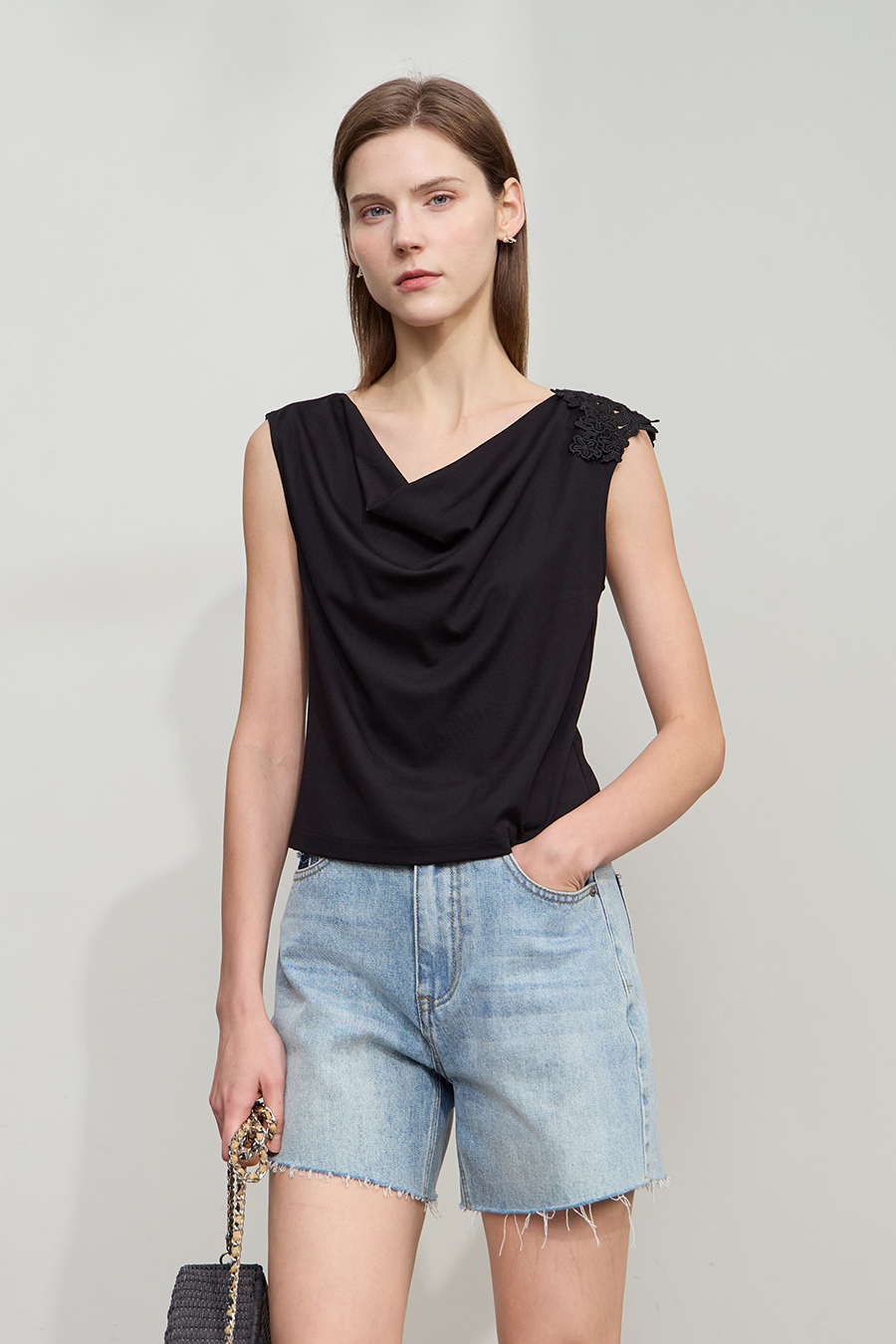 Roma knit cowl neck tee|AMII