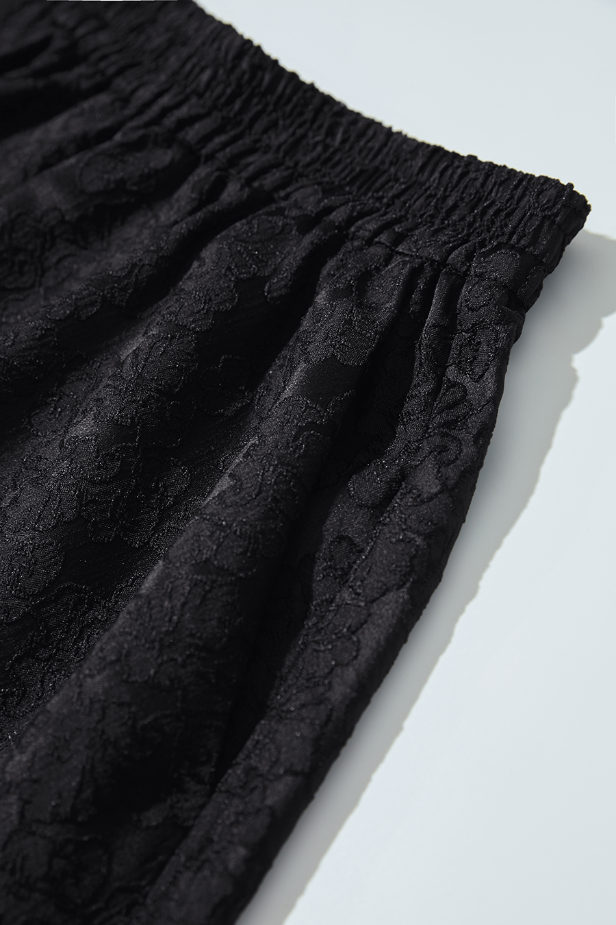 Black heavy-duty jacquard midi skirt|AMII-AMII.com