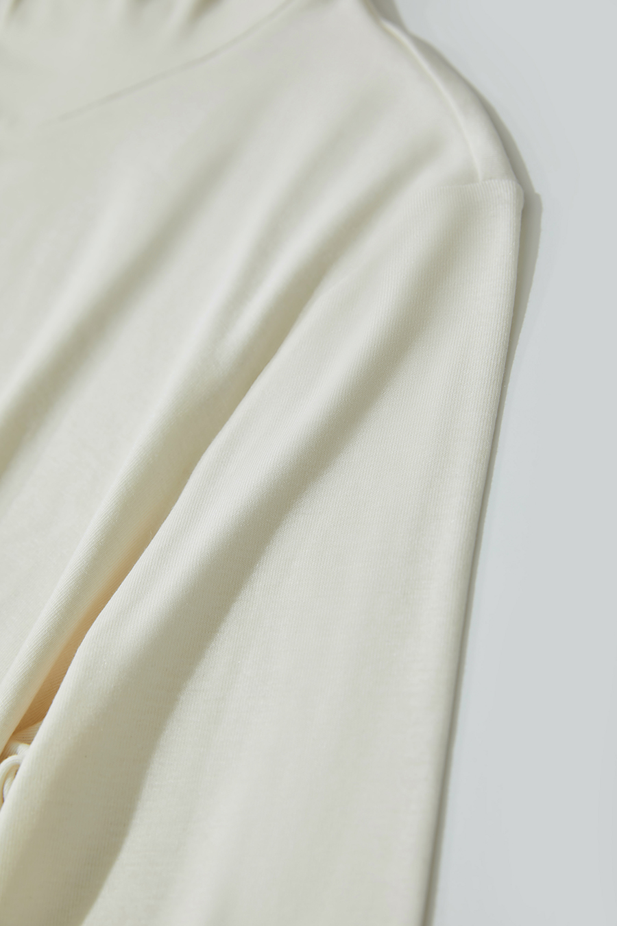 Turtleneck Stretchy Acetate T-shirt