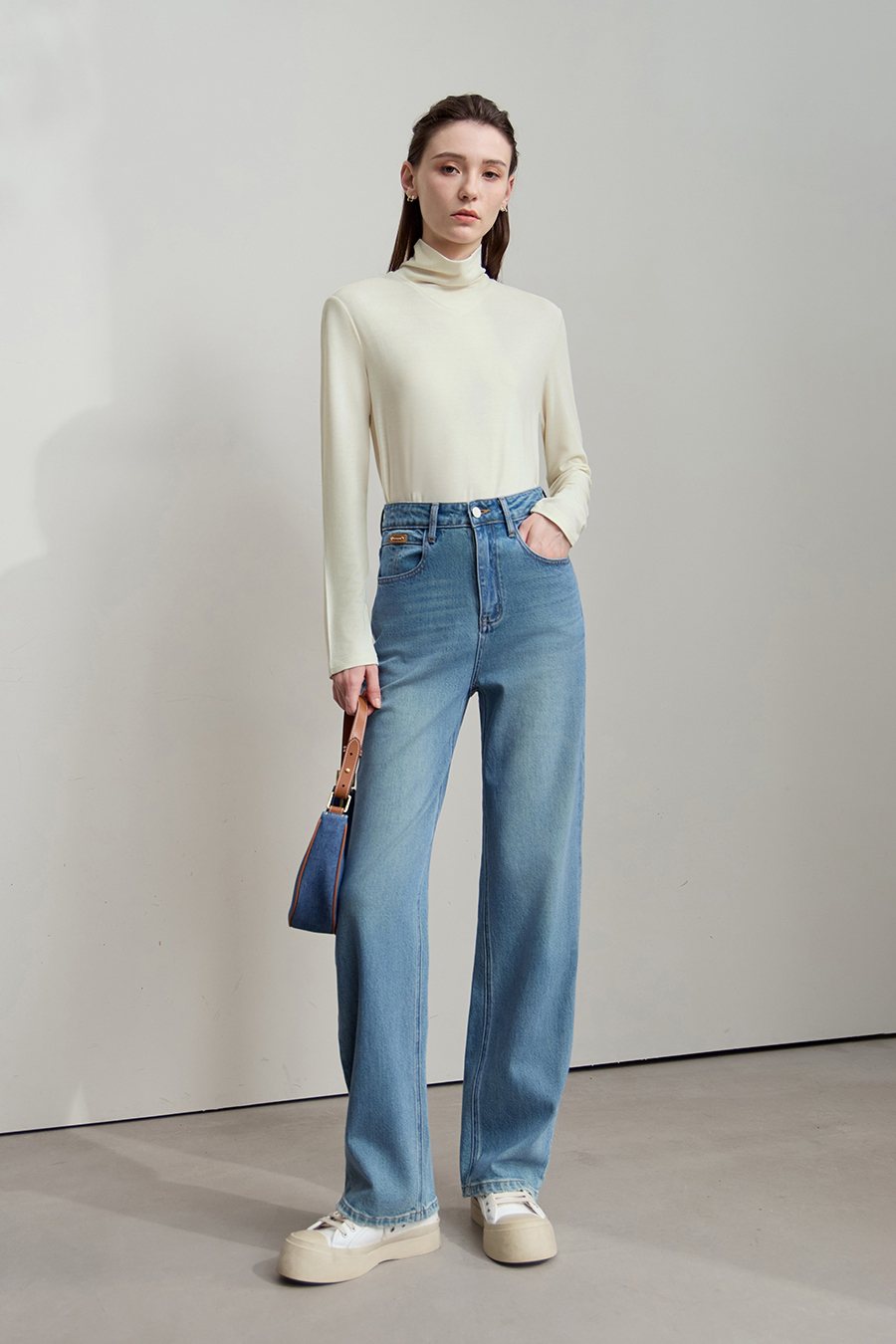 Turtleneck Stretchy Acetate T-shirt