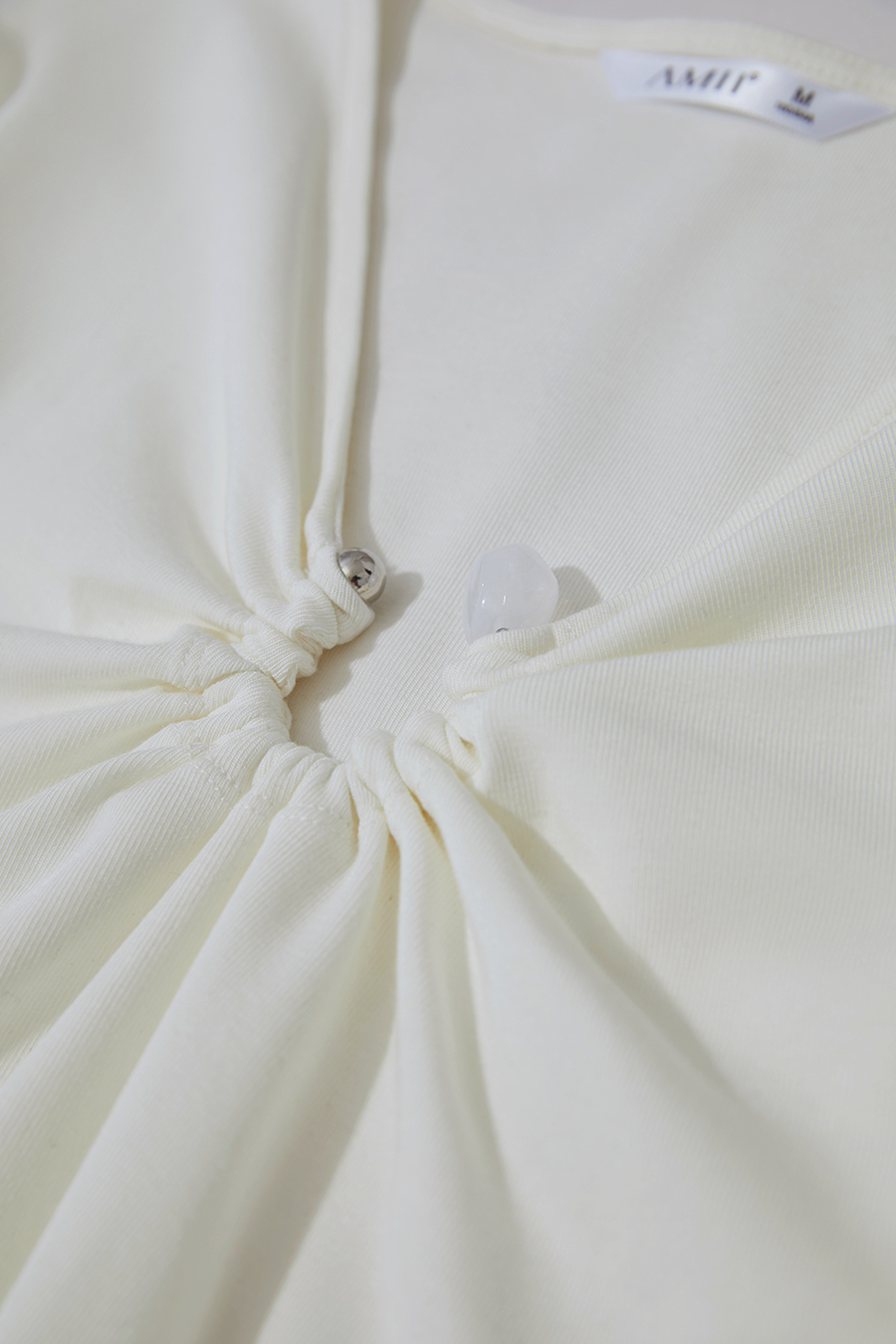 Slim V - Neck Elastic T - Shirt|AMII-AMII.com