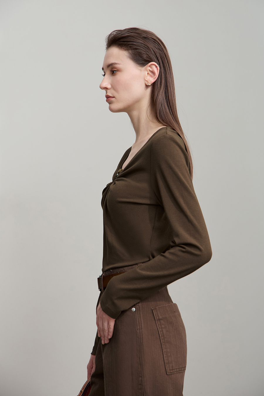 Slim V - Neck Elastic T - Shirt|AMII-AMII.com