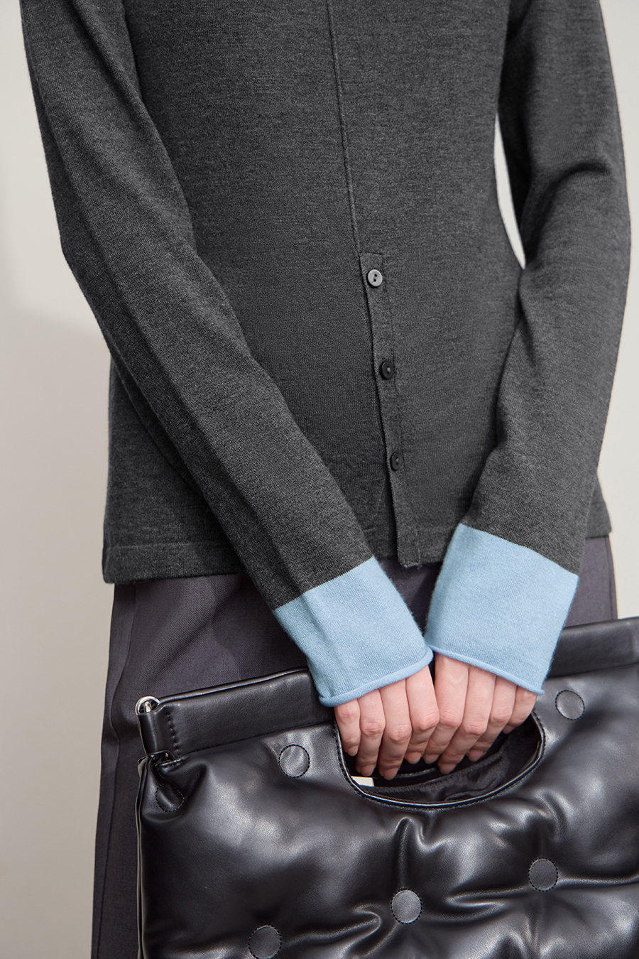Turtleneck Color Block Cuff Sweater|AMII-AMII.com