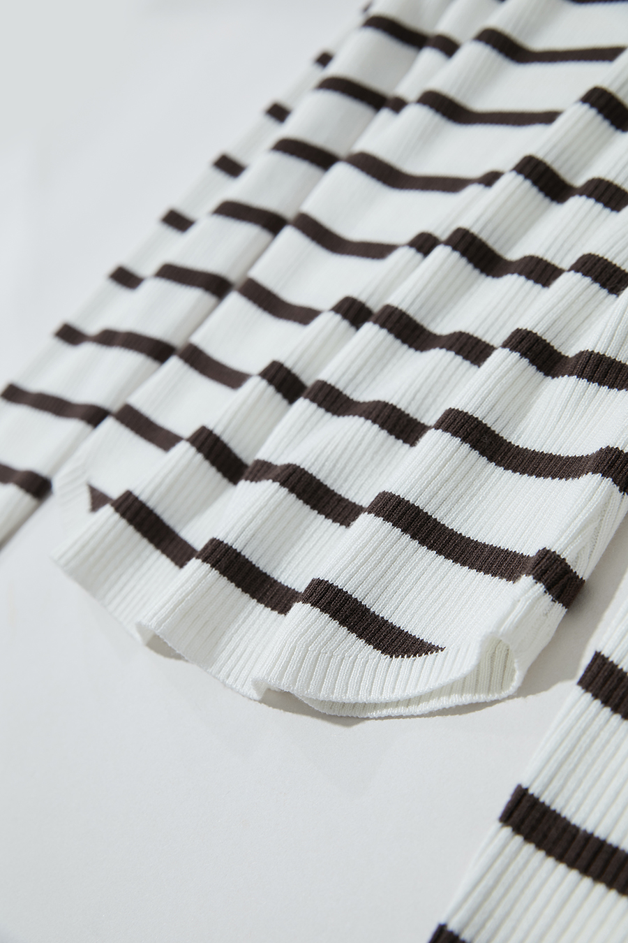 Slim Fit High Elastic Striped Sweater|AMII-AMII.com