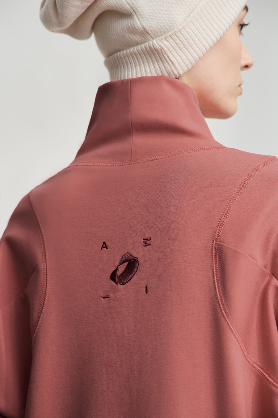 Embroidered Hoodie Dress|AMII-AMII.com