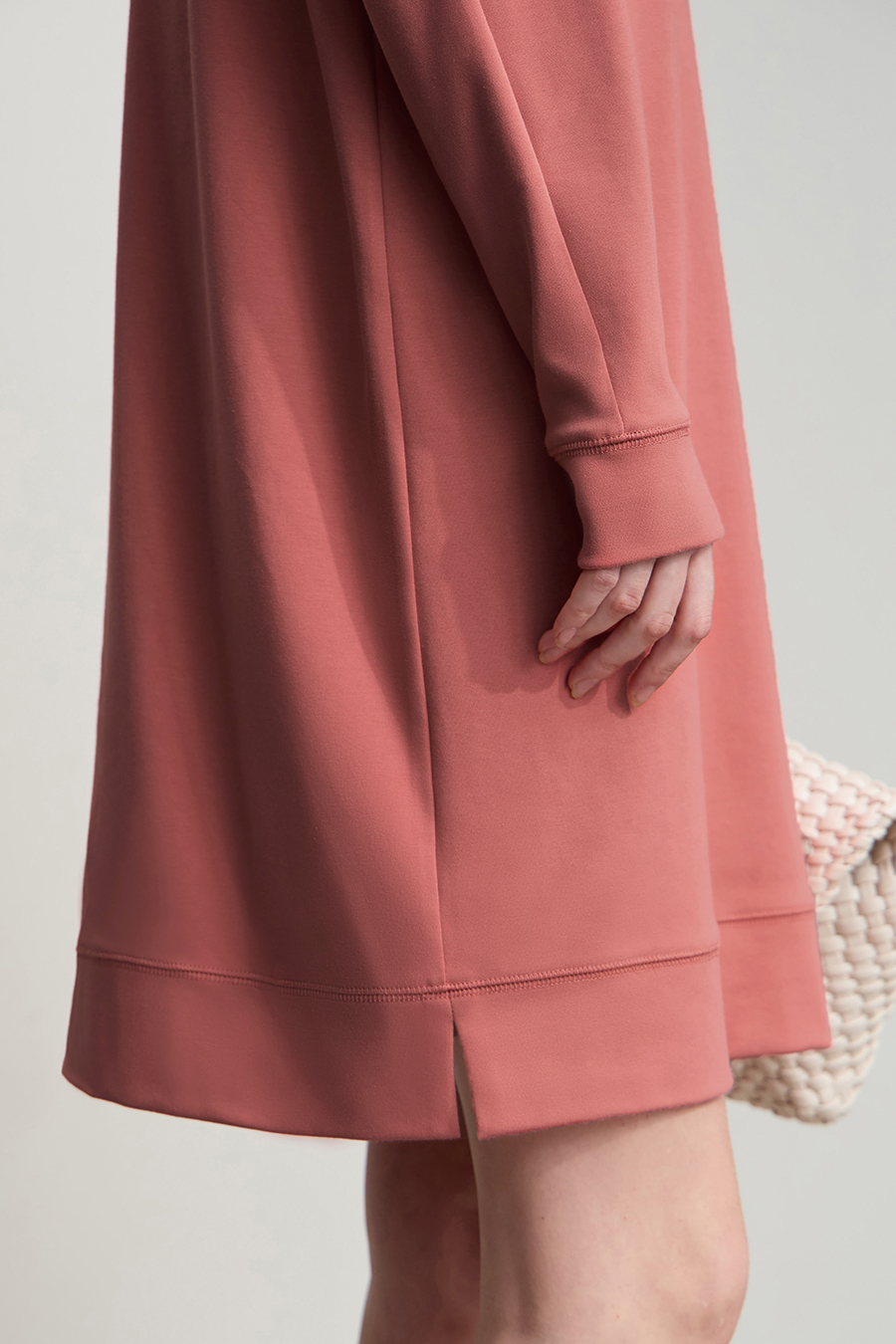 Embroidered Hoodie Dress|AMII-AMII.com