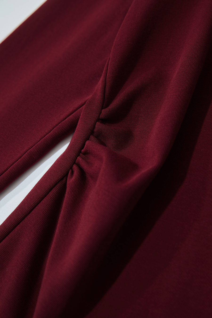 V-neck Beaded Stretch Cotton T-shirt