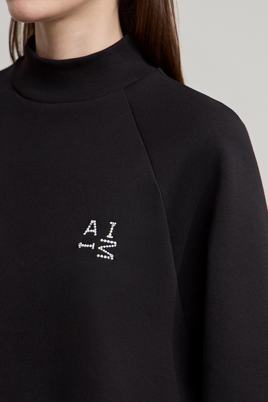 Letter Embroidered Raglan Sweatshirt