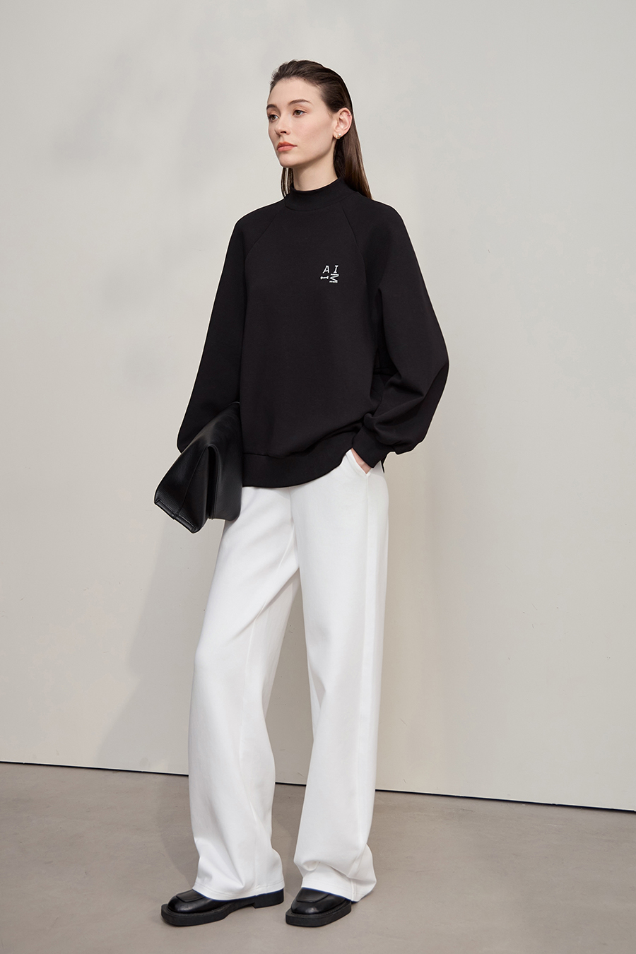 Letter Embroidered Raglan Sweatshirt