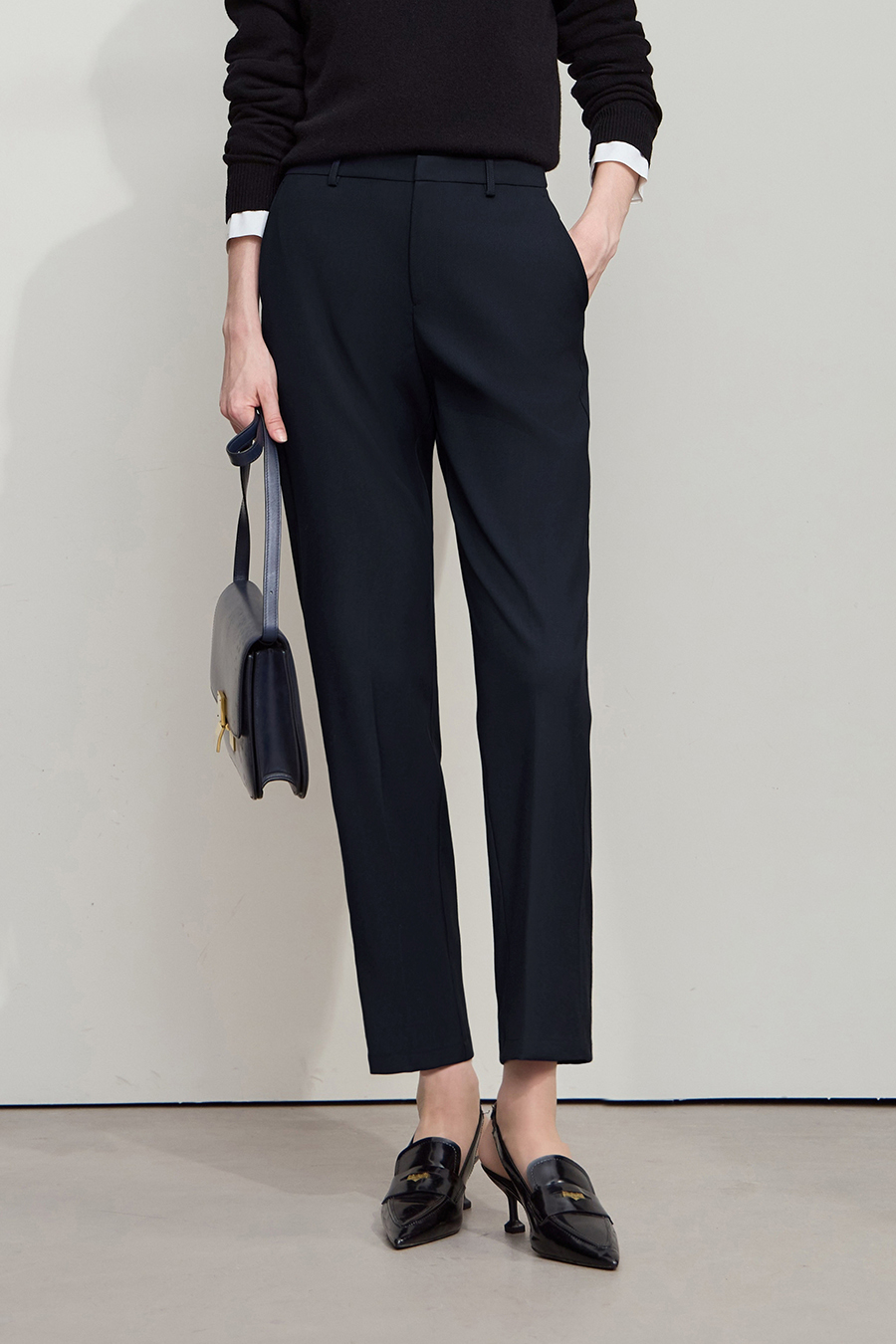 Slim Tapered Pants