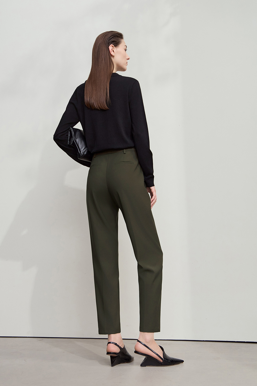 Slim Tapered Pants