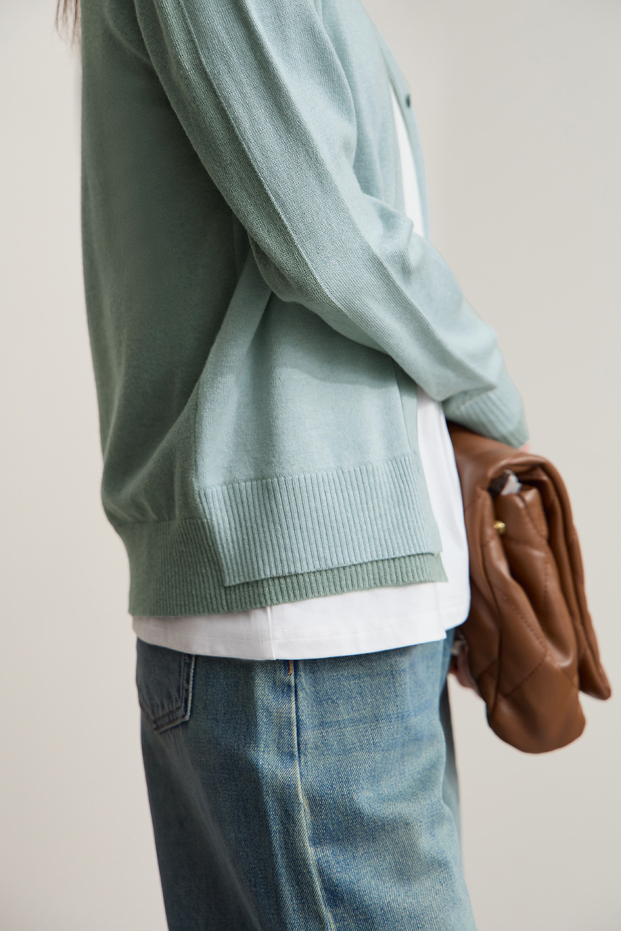 V-neck Knit Cardigan