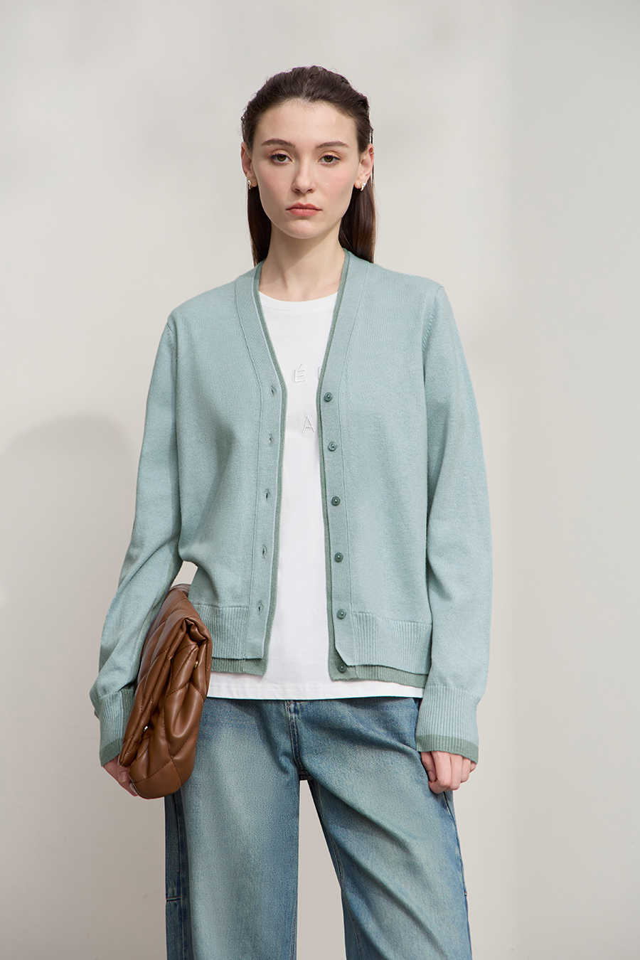 V-neck Knit Cardigan