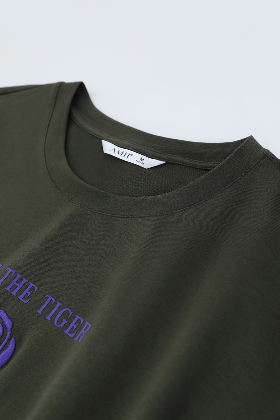 Printed Embroidered Drop Shoulder Hoodie|AMII-AMII.com