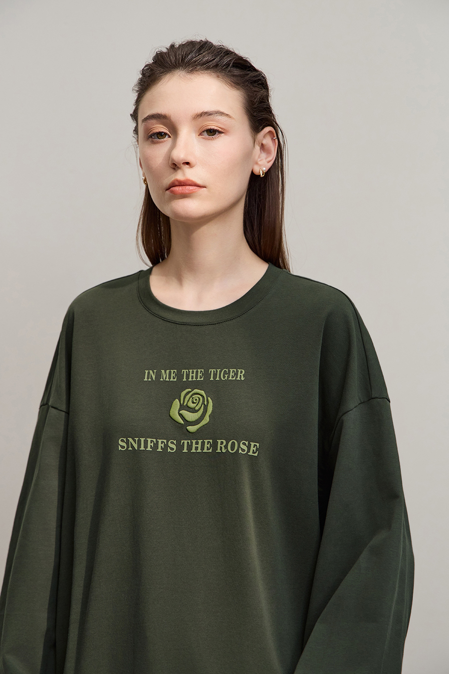 Printed Embroidered Drop Shoulder Hoodie|AMII-AMII.com