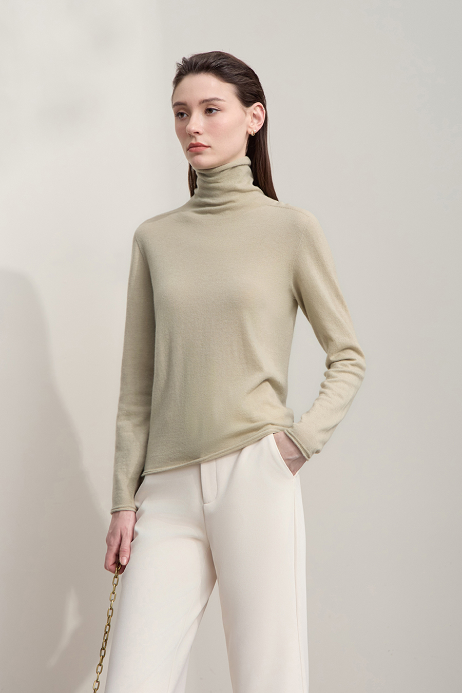 High Neck Seamless Wool Sweater