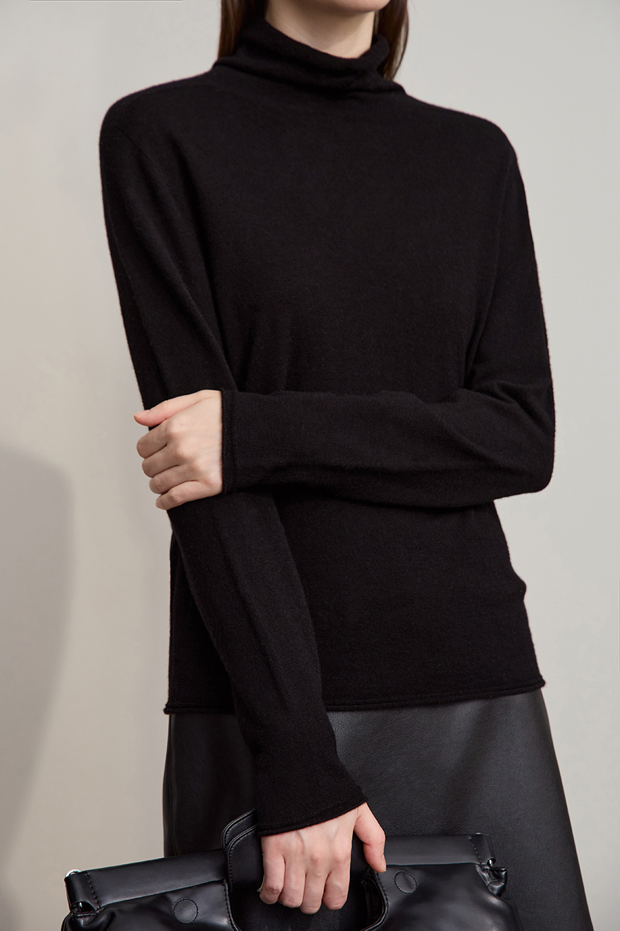 High Neck Seamless Wool Sweater