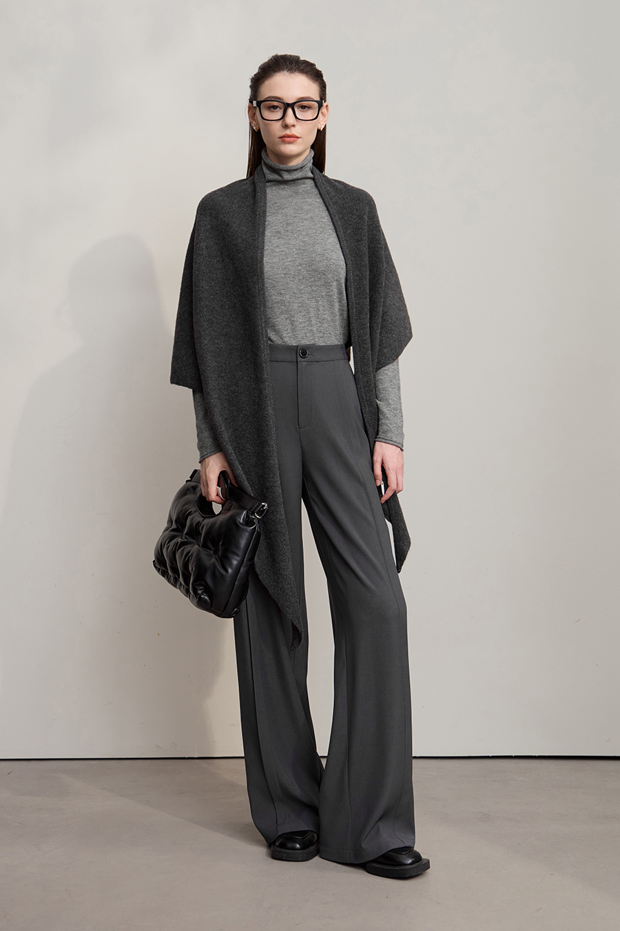 High Neck Seamless Wool Sweater