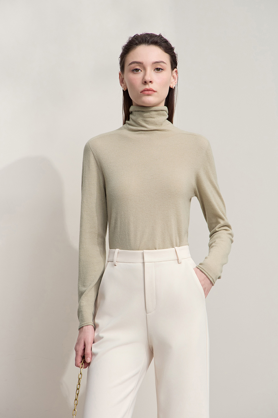High Neck Seamless Wool Sweater