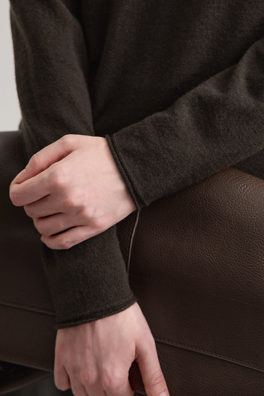 High Neck Seamless Wool Sweater