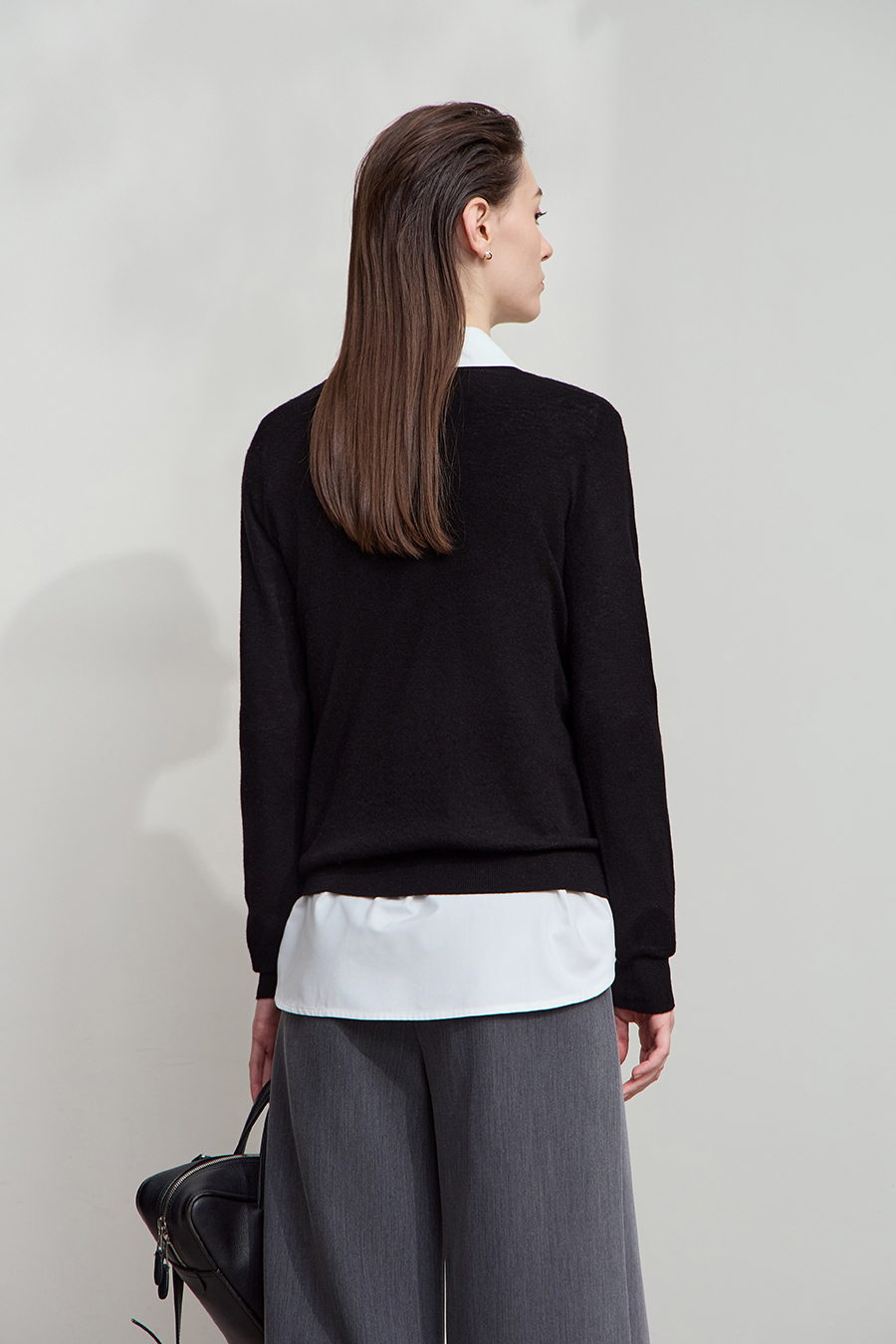 Crew Neck Seamless Wool Sweater|AMII-AMII.com