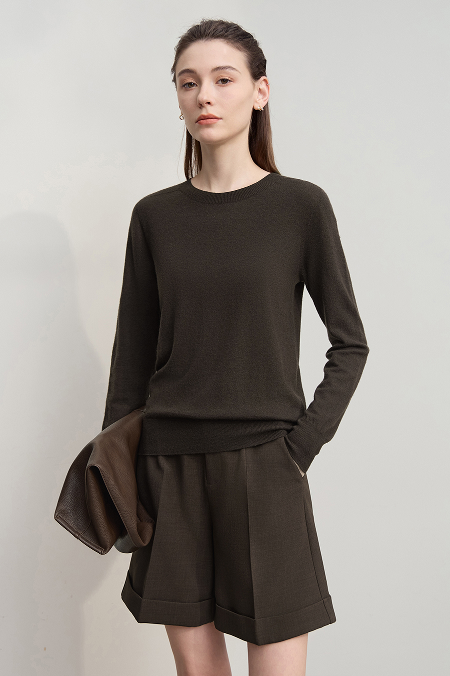 Crew Neck Seamless Wool Sweater|AMII-AMII.com