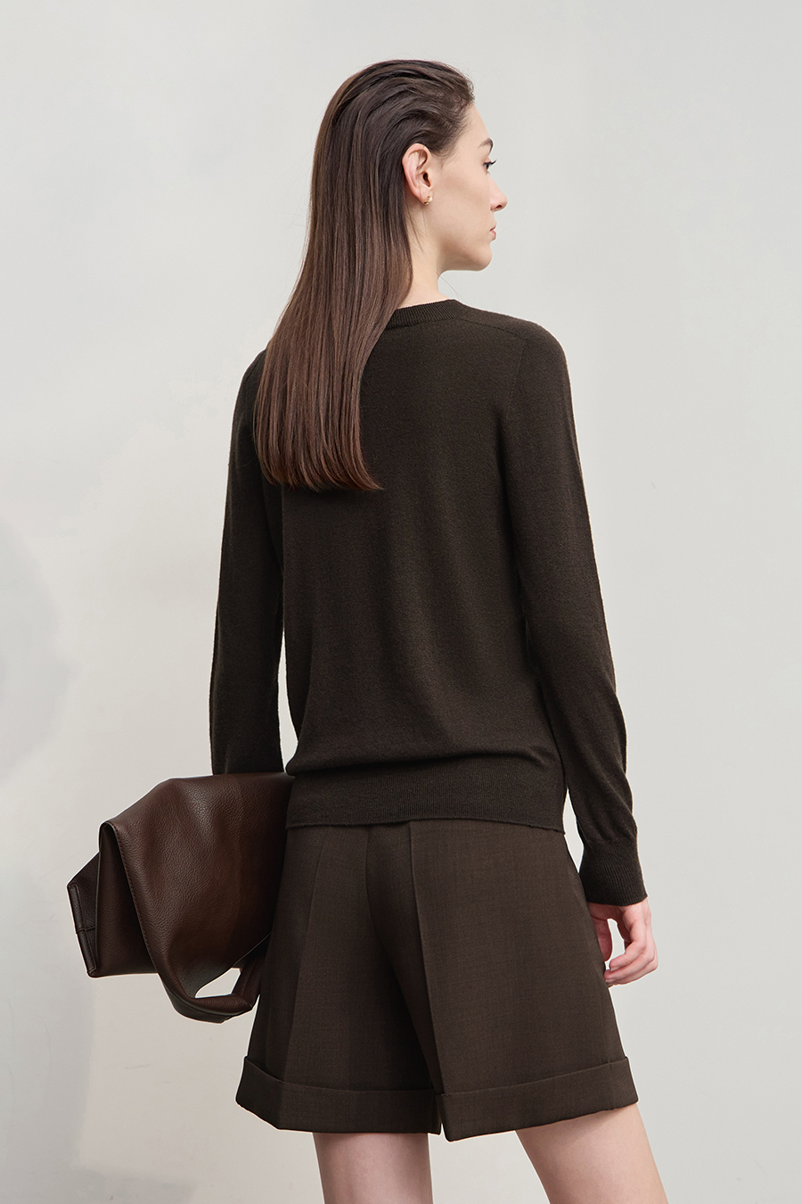 Crew Neck Seamless Wool Sweater|AMII-AMII.com