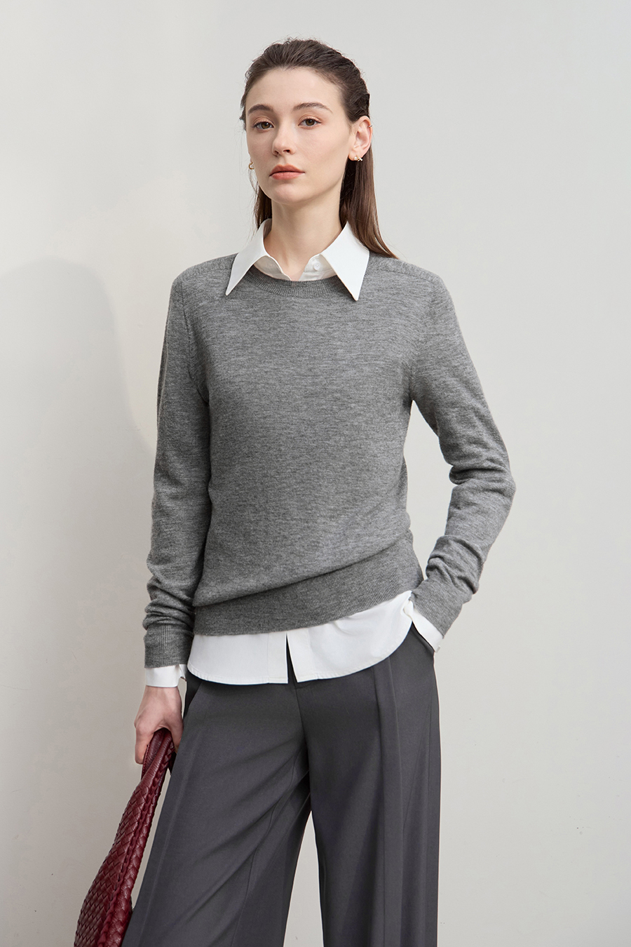 Crew Neck Seamless Wool Sweater|AMII-AMII.com