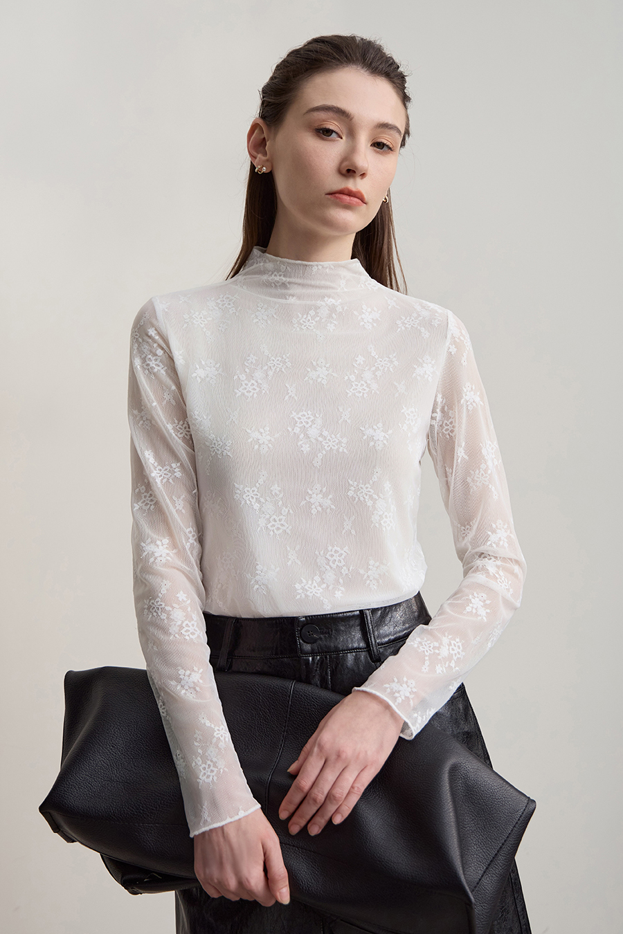 Half - Neck Lace Undershirt|AMII-AMII.com