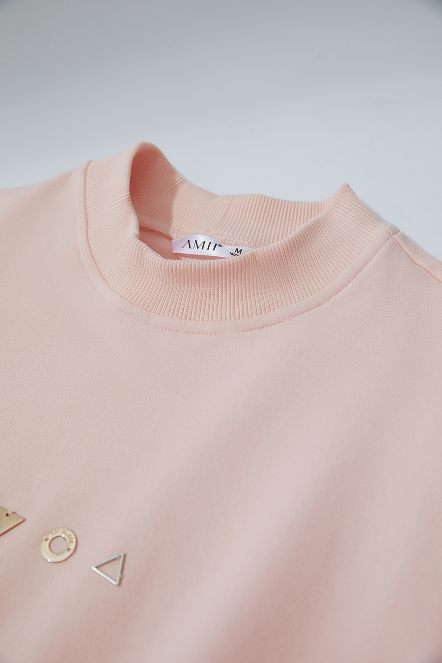 Geometric Metal Embellished Hoodie|AMII-AMII.com