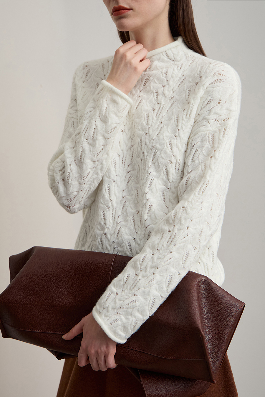 Mid-Length Turtleneck Cable Knit Sweater|AMII-AMII.com