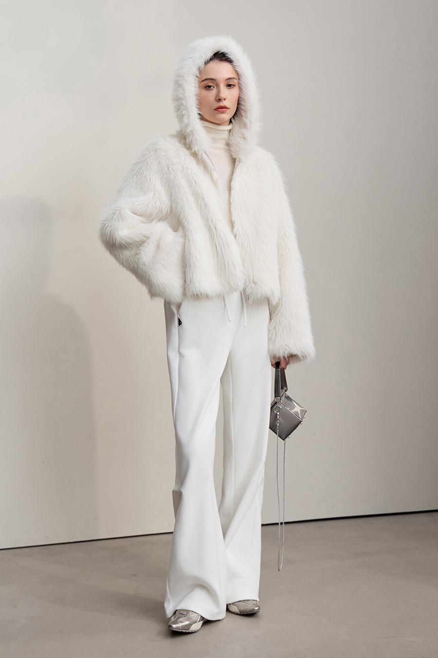 Luxury Warm Hooded Short Fur Coat|AMII-AMII.com