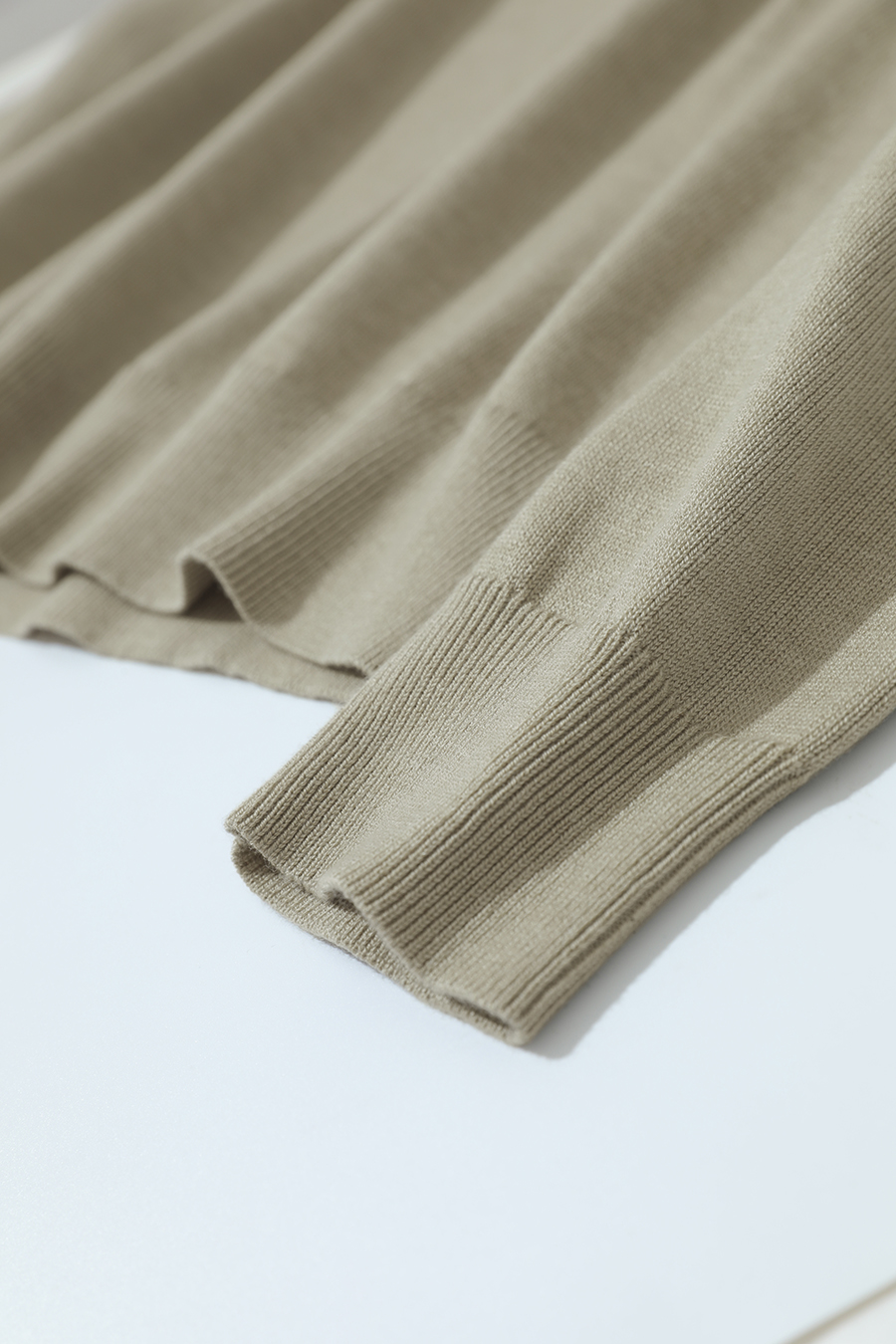 High Neck Drop Shoulder Loose Sweater|AMII-AMII.com