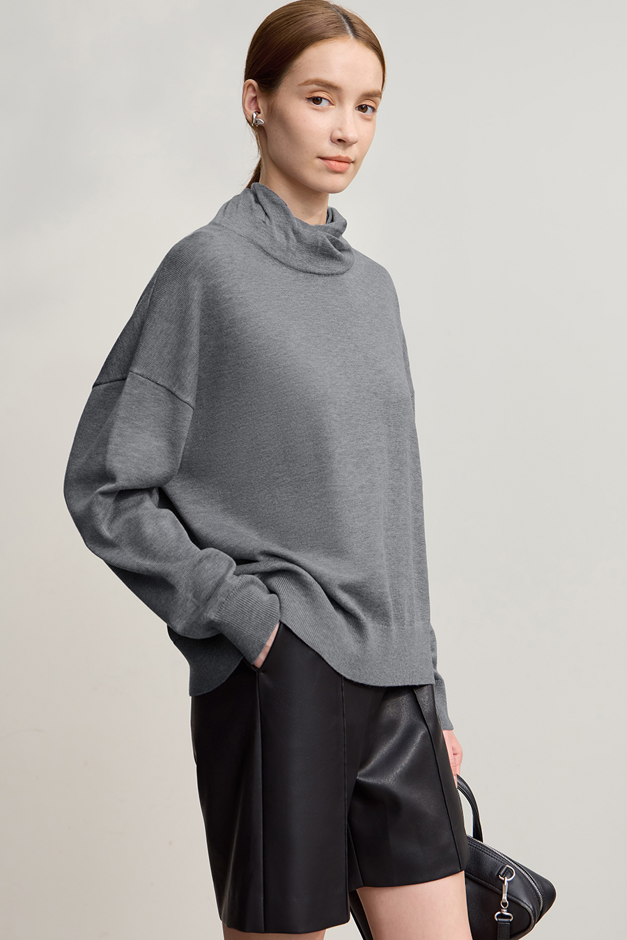 High Neck Drop Shoulder Loose Sweater|AMII-AMII.com