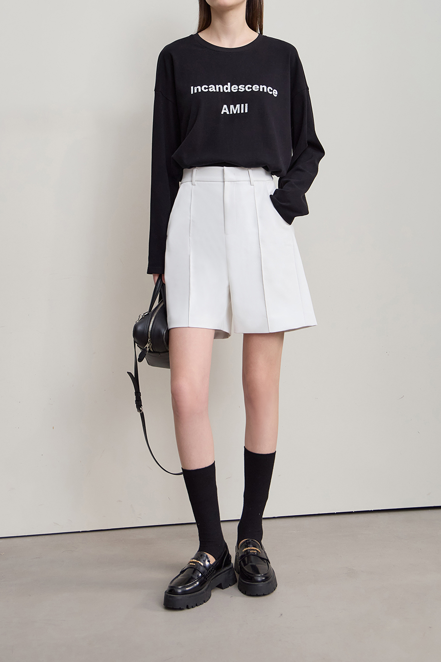 Casual Versatile Leather Shorts|AMII-AMII.com