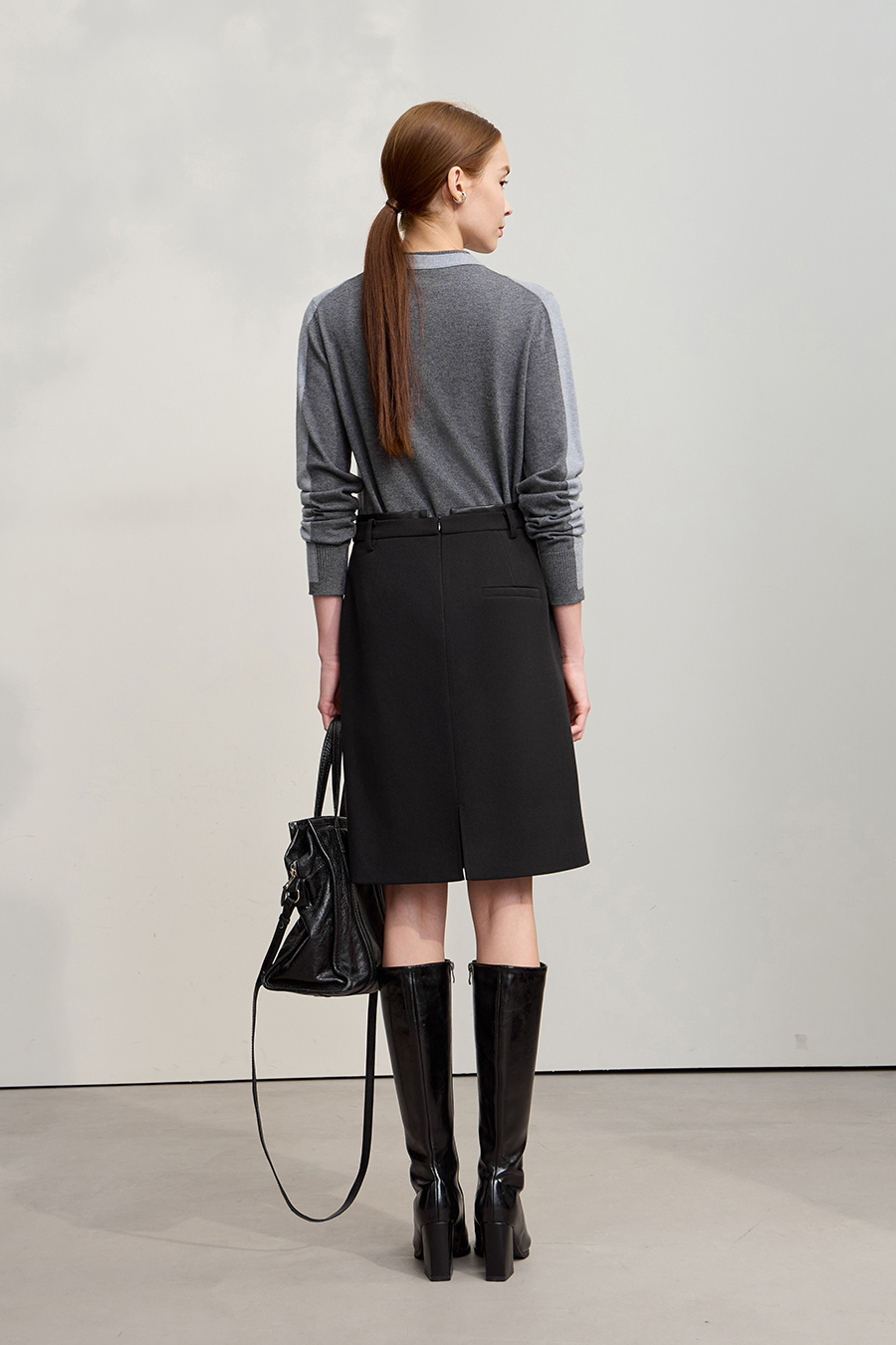 Fitted Mid - Length Skirt|AMII-AMII.com