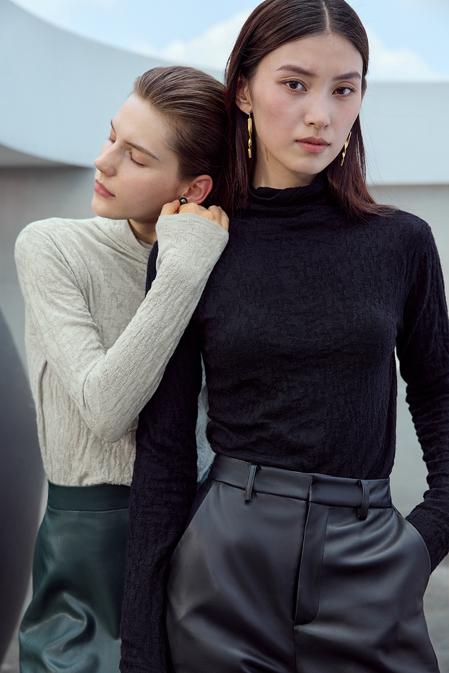 Slouchy High Neck Slim Sweater|AMII-AMII.com