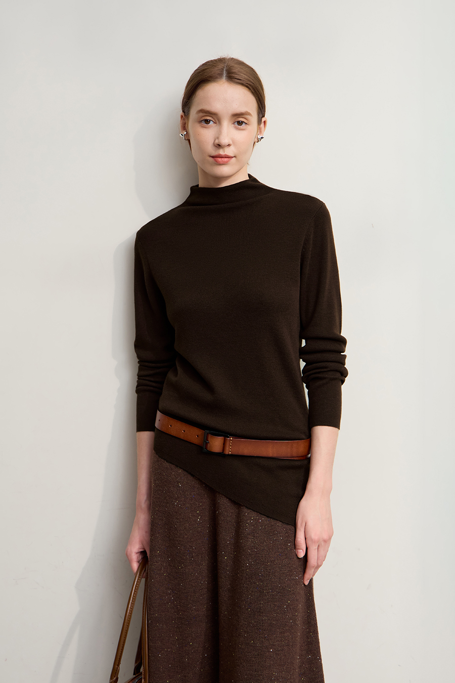 Turtleneck Asymmetric Hem Sweater|AMII-AMII.com