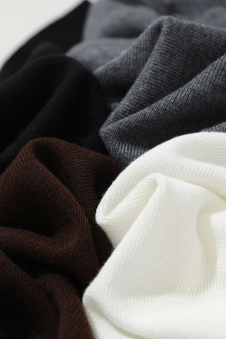 Turtleneck Asymmetric Hem Sweater|AMII-AMII.com